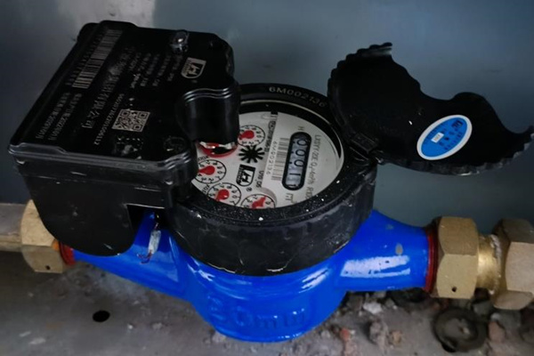 電子遠(yuǎn)傳水表使用說(shuō)明書 圖1